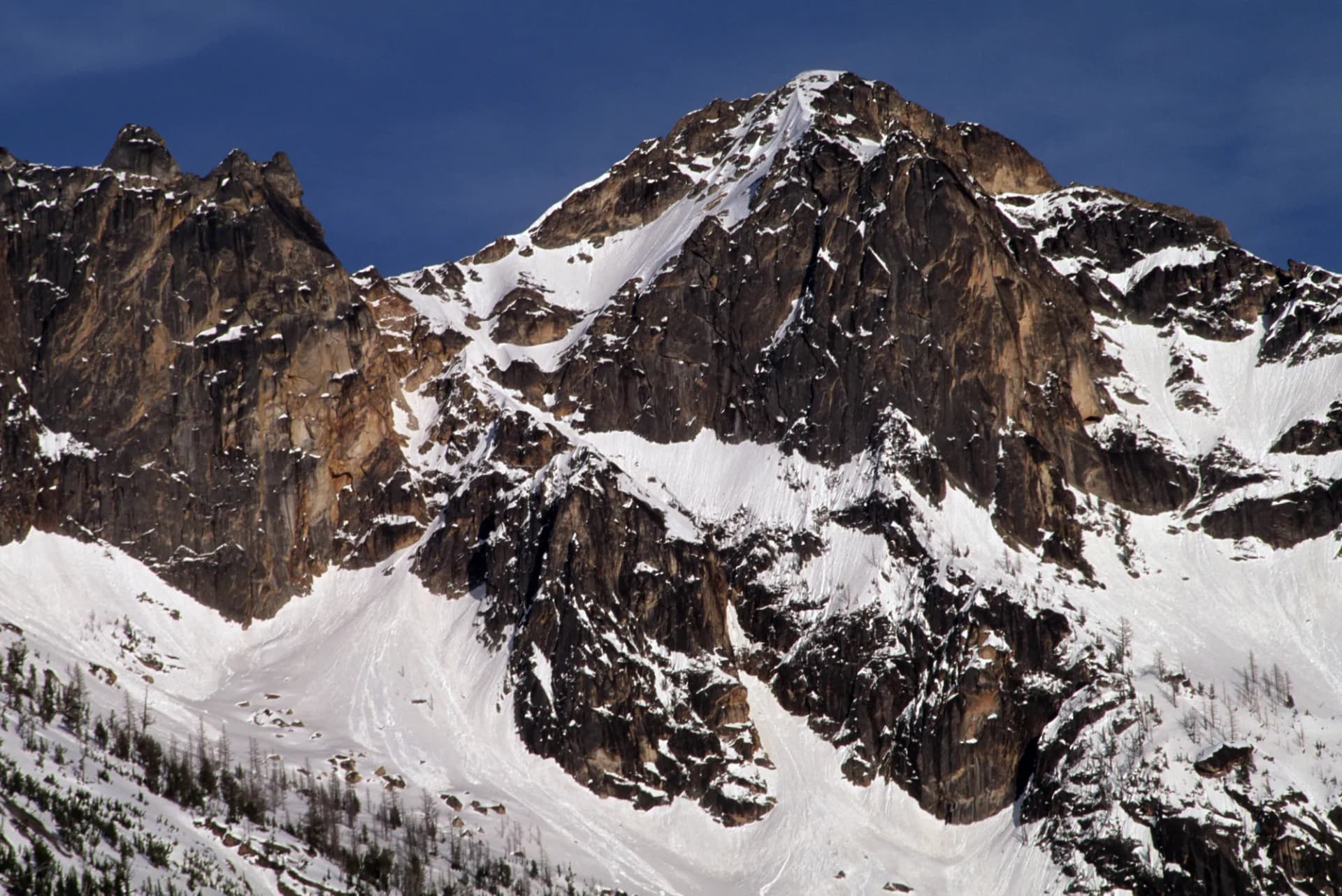 North Cascades Scenic Highway winding through dense conifer forest and mountain peaks, Okanogan-Wenatchee National Forest, Washington